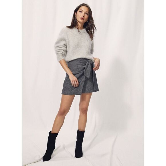 Aritzia Wilfred Dorine Front Wrap Wool Blend Mini Skirt - Picture 4 of 12